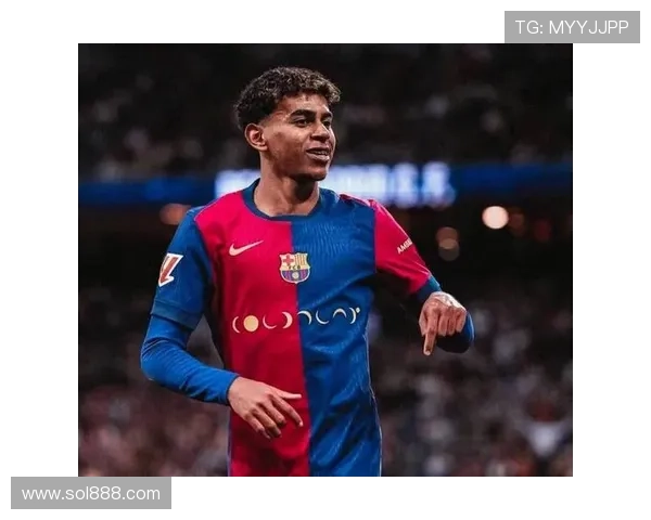 C罗：亚马尔会是新一代最佳之一，他在做我和梅西这个年纪没做到的